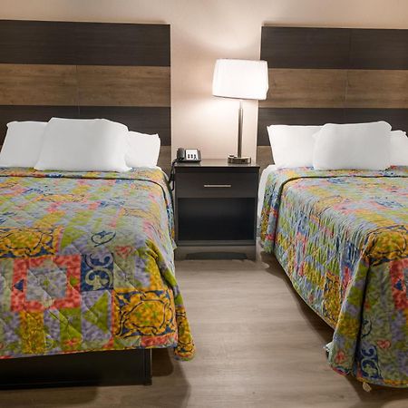 Knights Inn Grand Rapids East Airport Cascade Εξωτερικό φωτογραφία